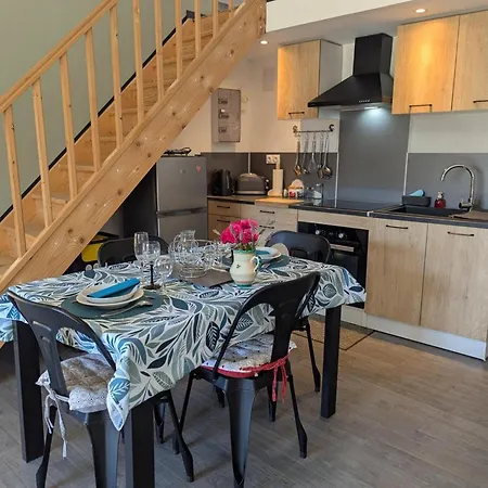 Апартаменты Maison Avec Parking - Propriete Charentaise Unique - Fr-1-653-297 *
