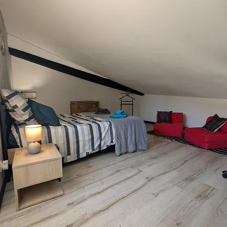 Appartamento Maison Avec Parking - Propriété Charentaise Unique - Fr-1-653-297